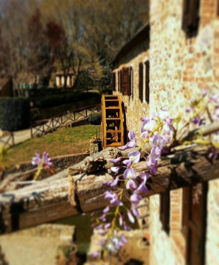 Agriturismo Il Mulino Delle Pile Chiusdino Eksteriør bilde