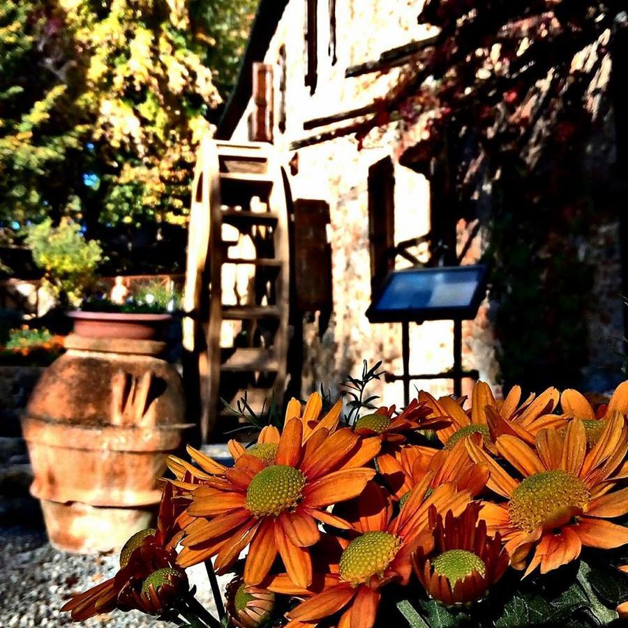Agriturismo Il Mulino Delle Pile Chiusdino Eksteriør bilde